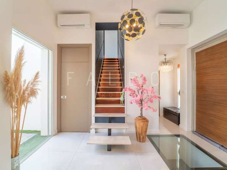 Maison La Ciotat - 1 chambre - 210m²