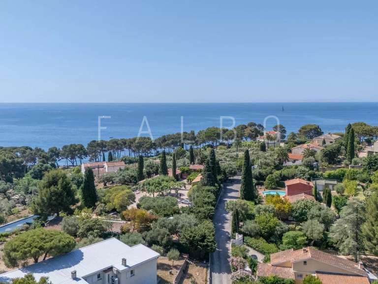 Maison La Ciotat - 1 chambre - 210m²