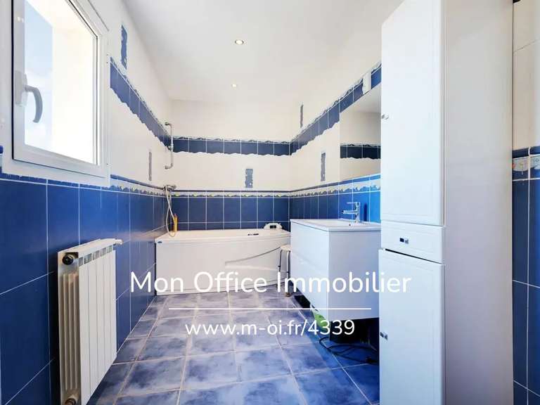 Villa La Ciotat - 6 chambres - 205m²