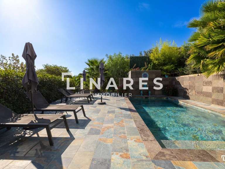 Villa La Ciotat - 2 bedrooms - 141m²