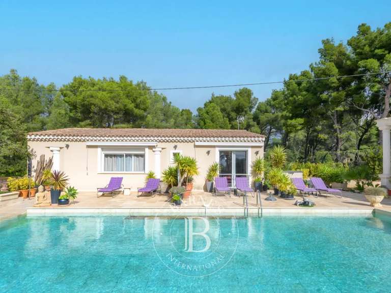 Villa La Ciotat - 7 chambres - 300m²