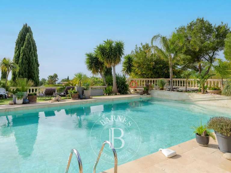 Villa La Ciotat - 7 chambres - 300m²