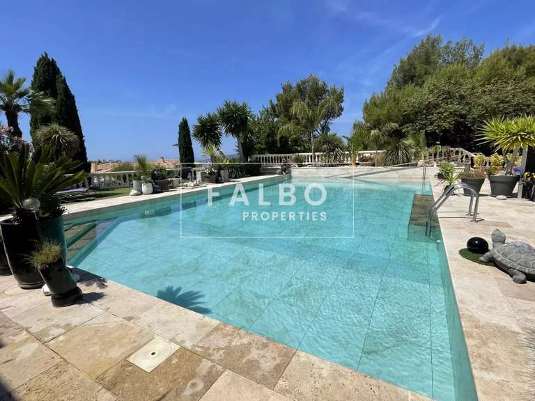 Villa with Sea view La Ciotat - 7 bedrooms - 340m²