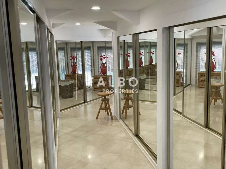 Villa with Sea view La Ciotat - 7 bedrooms - 340m²