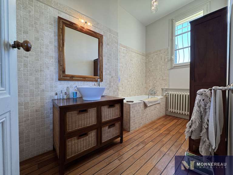 Maison La Clotte - 6 chambres - 483m²