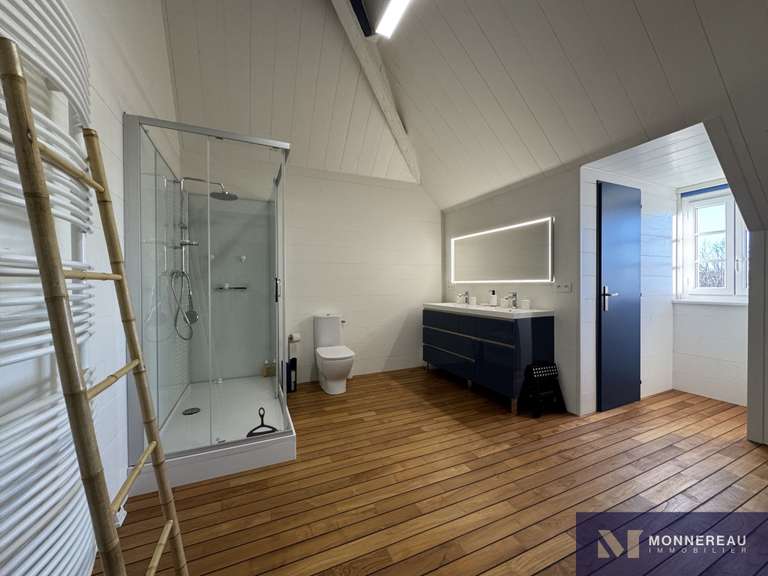 Maison La Clotte - 6 chambres - 483m²