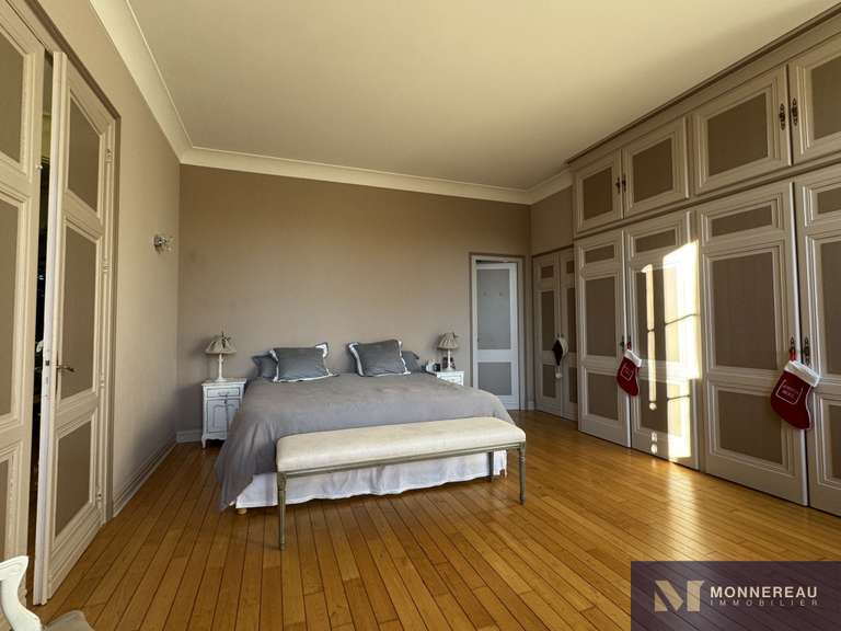 Maison La Clotte - 6 chambres - 483m²