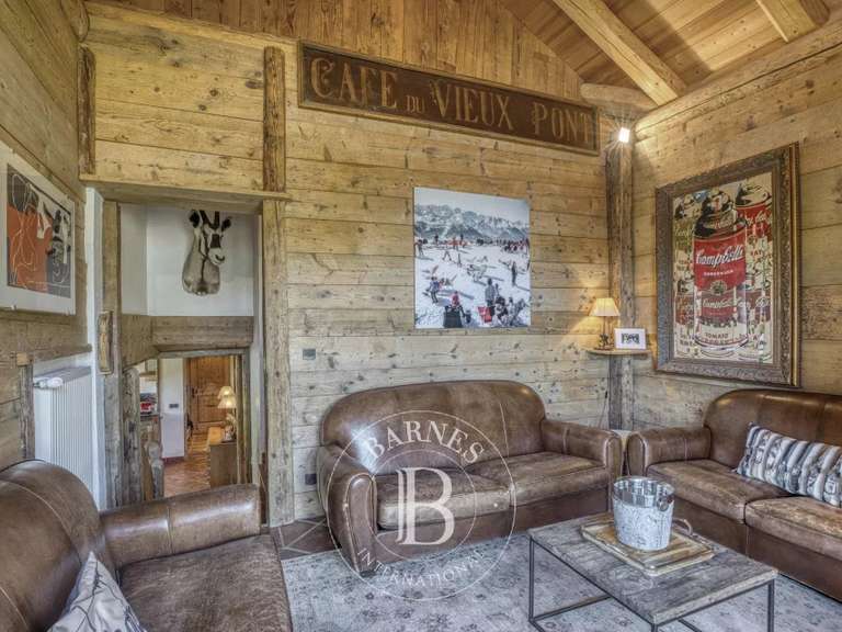 Chalet La Clusaz - 5 bedrooms - 220m²