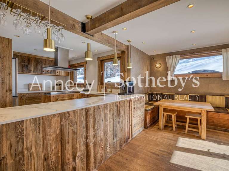 Maison La Clusaz - 5 chambres - 223m²