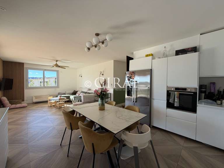 Apartment La Colle-sur-Loup - 3 bedrooms - 85m²