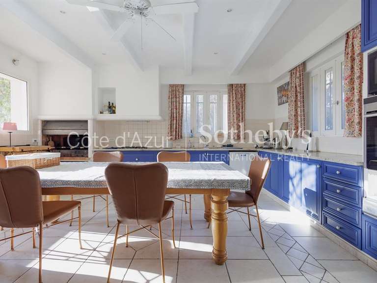 Maison La Colle-sur-Loup - 5 chambres - 398m²