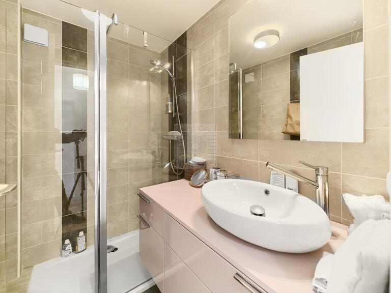 Maison La Colle-sur-Loup - 5 chambres - 200m²