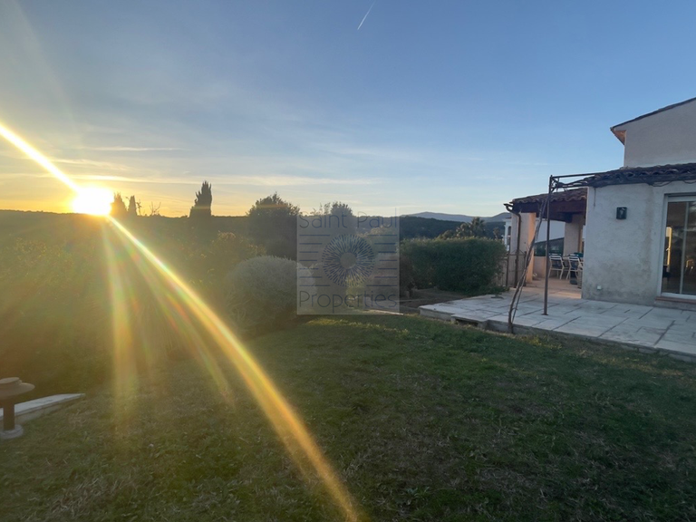 Maison La Colle-sur-Loup - 5 chambres - 200m²