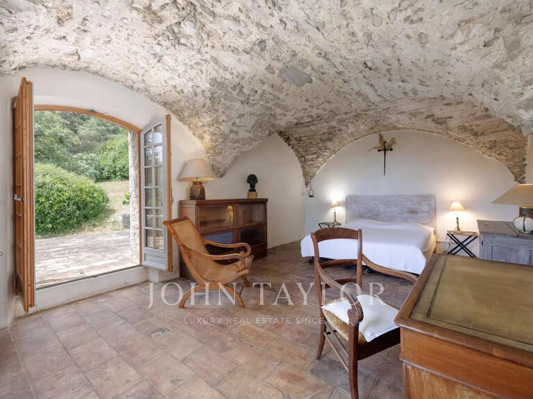 Maison La Colle-sur-Loup - 5 chambres - 196m²