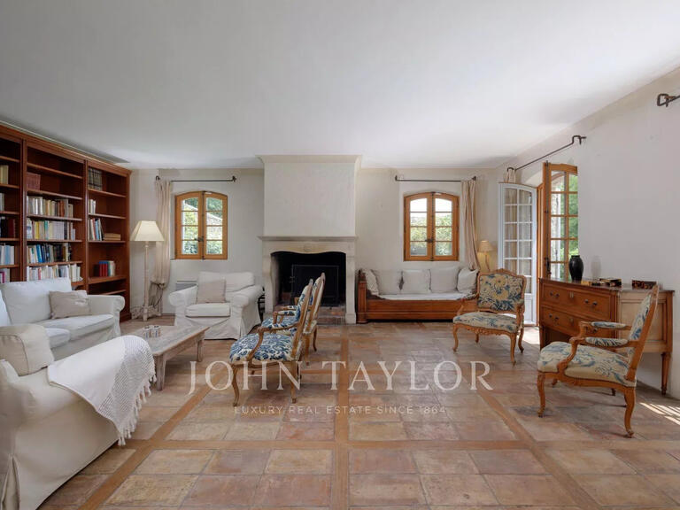 Maison La Colle-sur-Loup - 5 chambres - 196m²