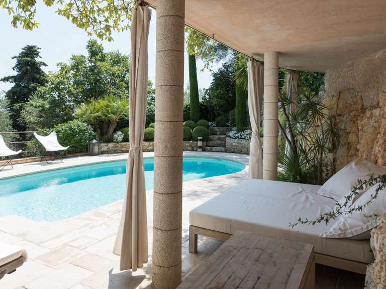 Maison La Colle-sur-Loup - 4 chambres - 215m²