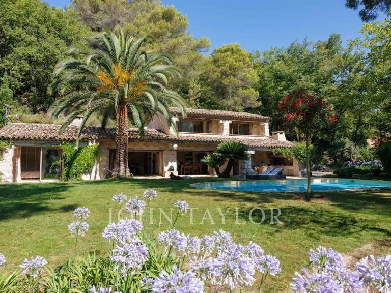 Maison La Colle-sur-Loup - 4 chambres - 183m²