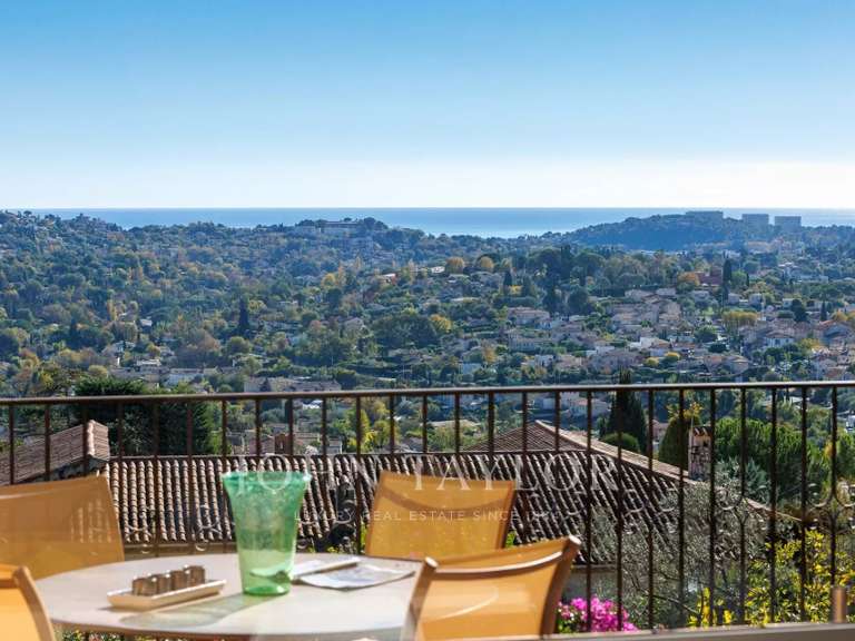 Maison La Colle-sur-Loup - 3 chambres - 172m²