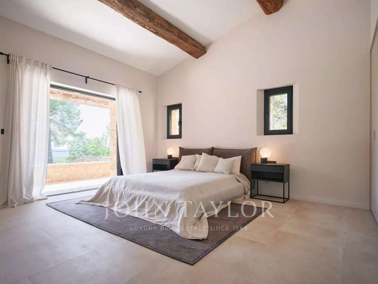 Maison La Colle-sur-Loup - 6 chambres - 1170m²