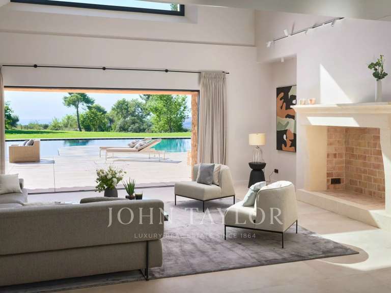 Maison La Colle-sur-Loup - 6 chambres - 1170m²