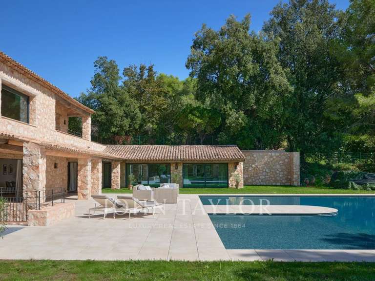 Maison La Colle-sur-Loup - 6 chambres - 1170m²