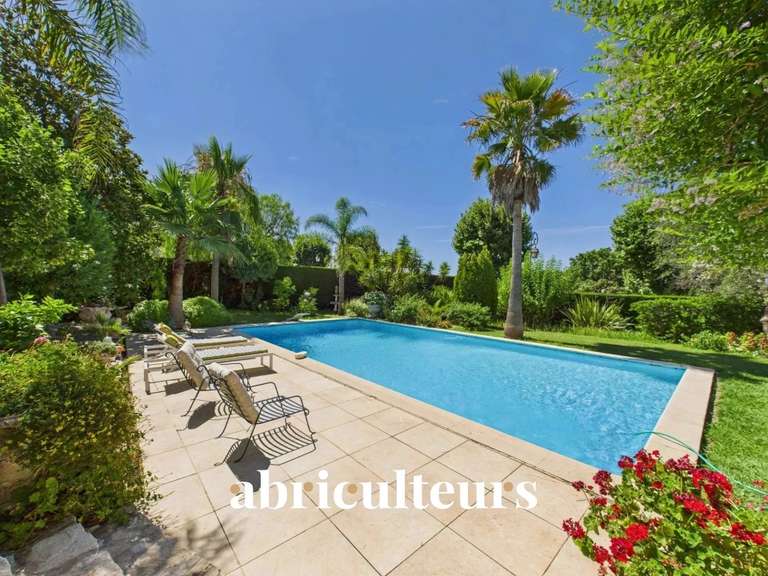 Maison La Colle-sur-Loup - 5 chambres - 276m²