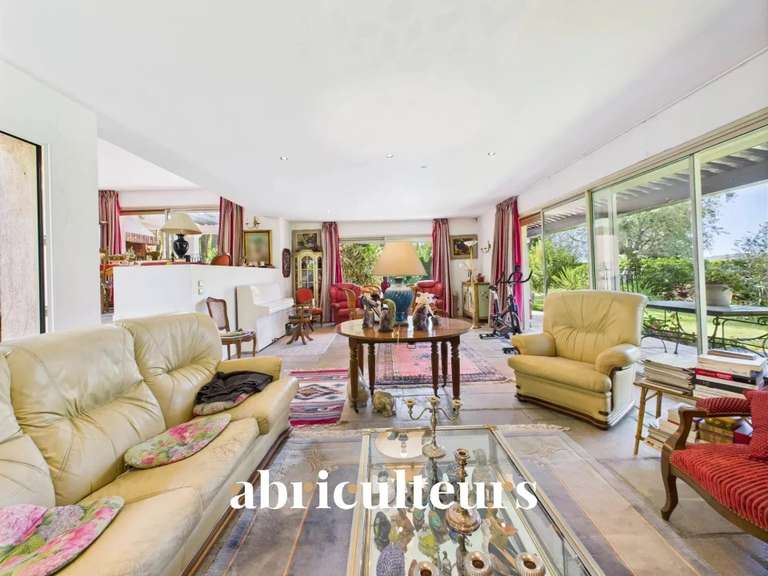 Maison La Colle-sur-Loup - 5 chambres - 276m²