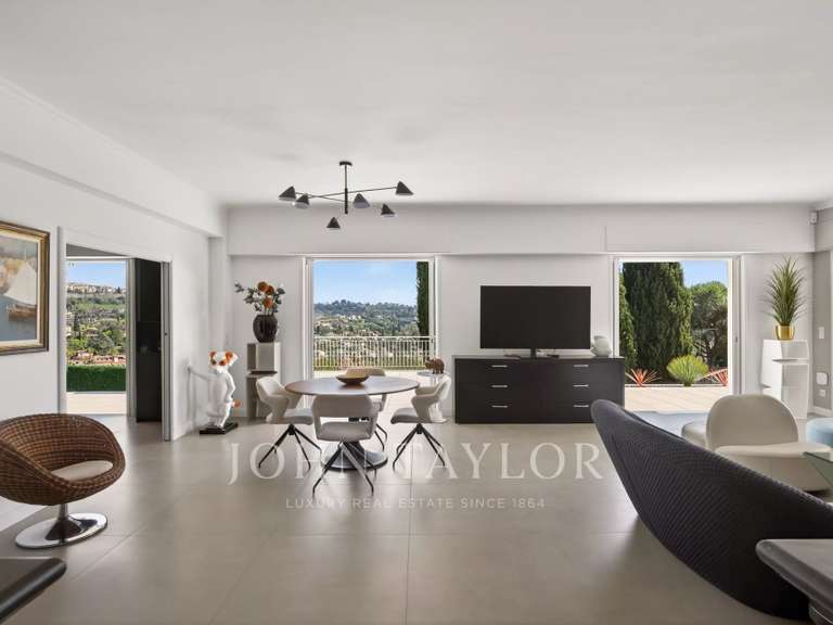 Maison La Colle-sur-Loup - 3 chambres - 188m²