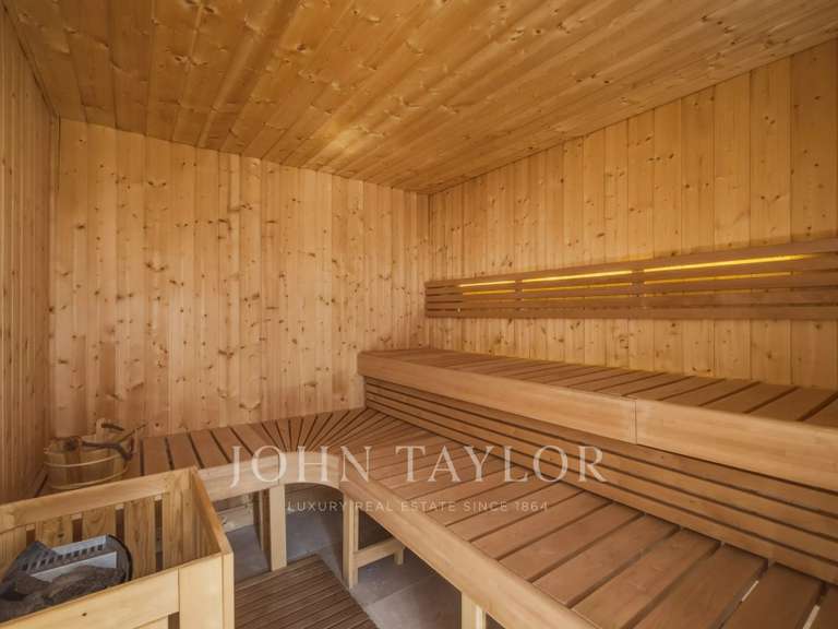 Maison La Colle-sur-Loup - 8 chambres - 405m²