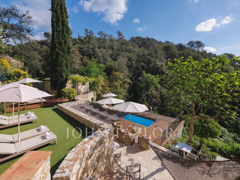Maison La Colle-sur-Loup - 8 chambres - 405m²