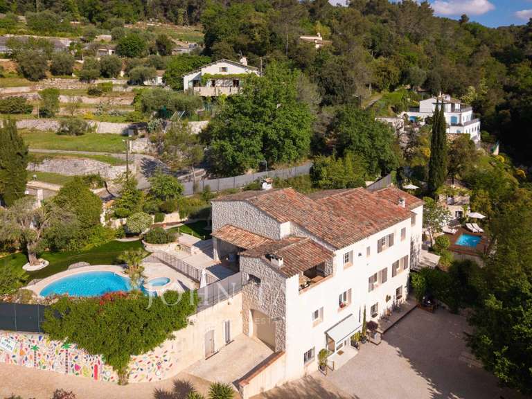 Maison La Colle-sur-Loup - 8 chambres - 405m²