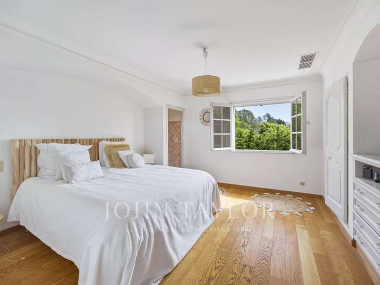 Maison La Colle-sur-Loup - 8 chambres - 405m²