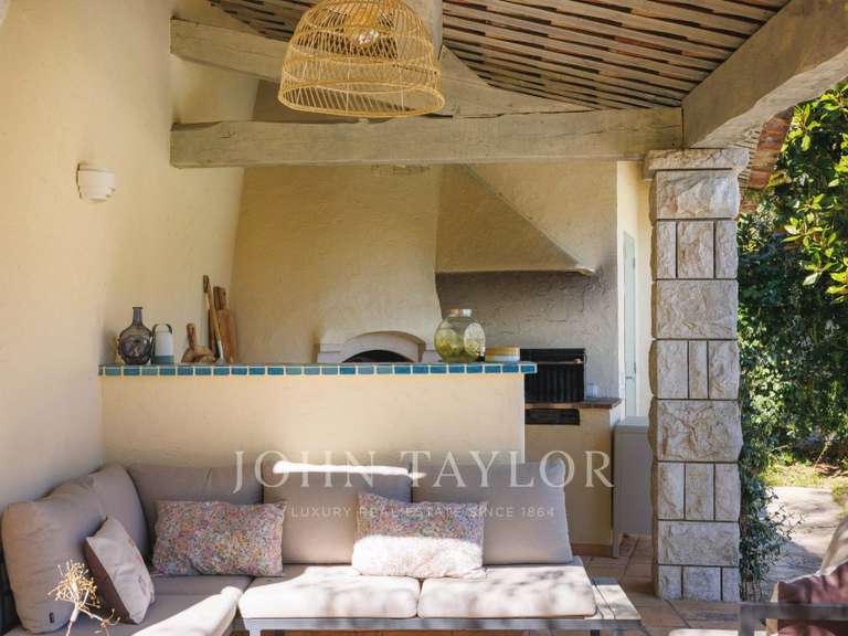 Maison La Colle-sur-Loup - 5 chambres - 239m²