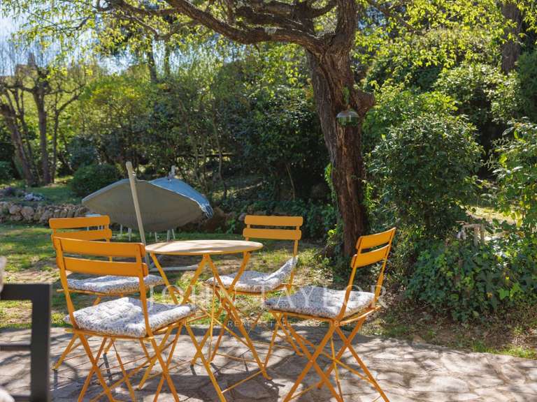 Maison La Colle-sur-Loup - 5 chambres - 239m²