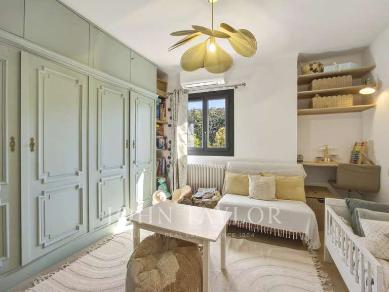Maison La Colle-sur-Loup - 5 chambres - 239m²