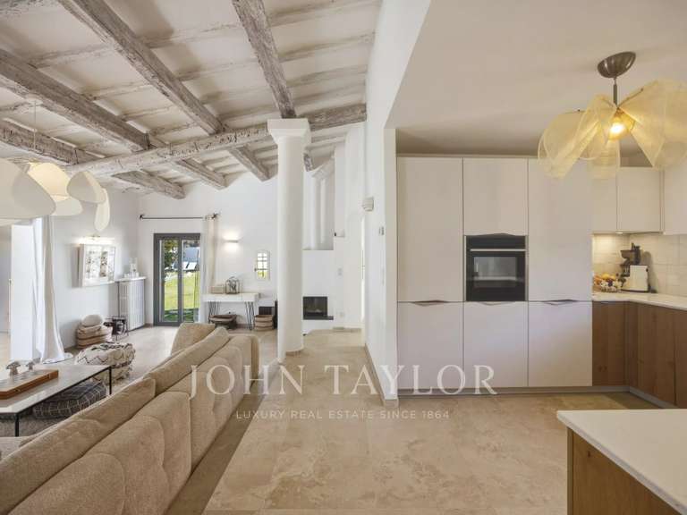 Maison La Colle-sur-Loup - 5 chambres - 239m²