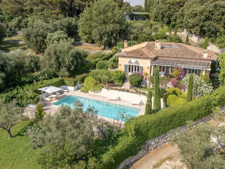 Maison La Colle-sur-Loup - 5 chambres - 397m²