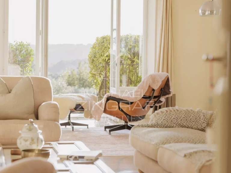 Maison La Colle-sur-Loup - 5 chambres - 397m²