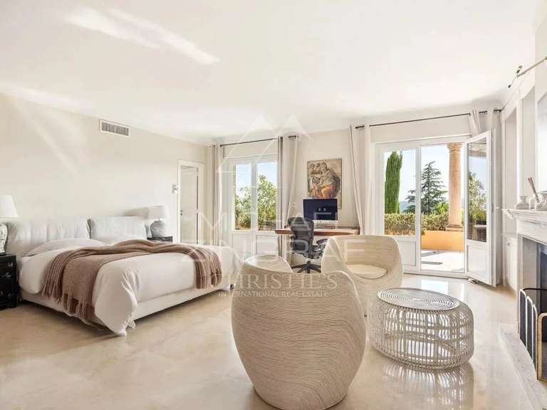 Maison La Colle-sur-Loup - 5 chambres - 397m²