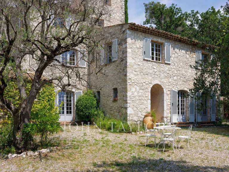 Maison La Colle-sur-Loup - 5 chambres - 196m²
