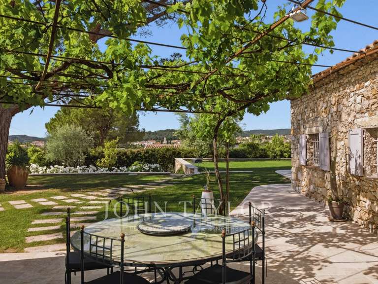 Maison La Colle-sur-Loup - 4 chambres - 238m²