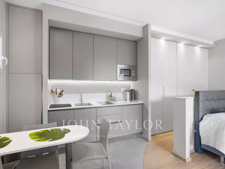 Maison La Colle-sur-Loup - 4 chambres - 238m²