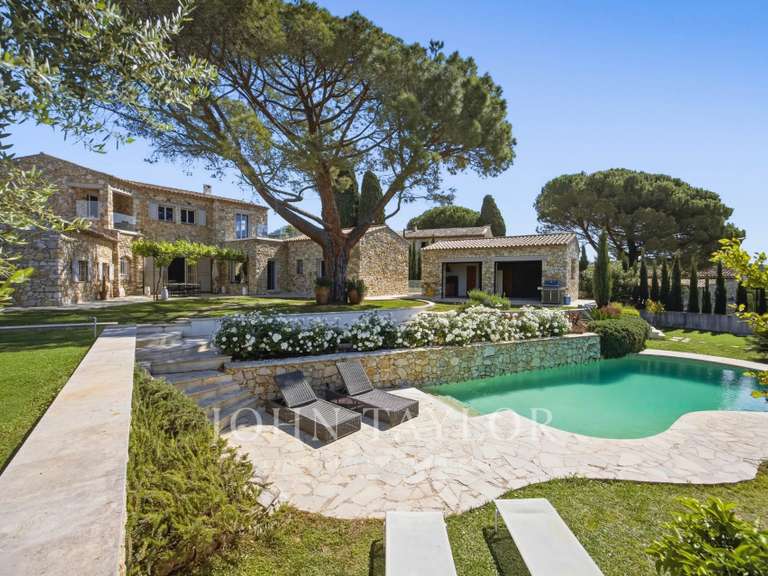 Maison La Colle-sur-Loup - 4 chambres - 238m²