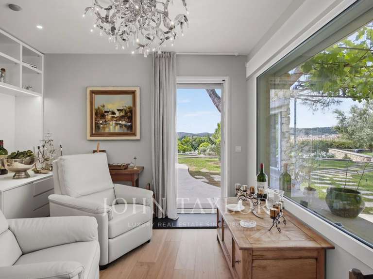 Maison La Colle-sur-Loup - 4 chambres - 238m²