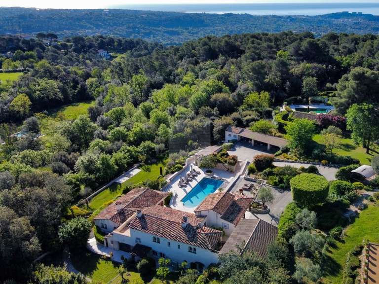 Maison La Colle-sur-Loup - 5 chambres - 437m²