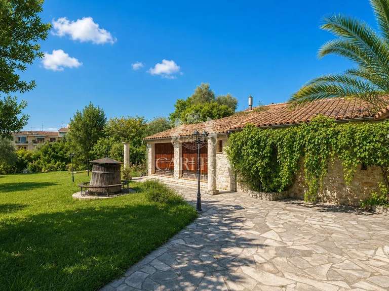 House La Colle-sur-Loup - 8 bedrooms - 496m²