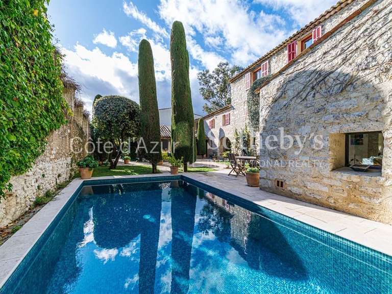 Maison La Colle-sur-Loup - 4 chambres - 228m²