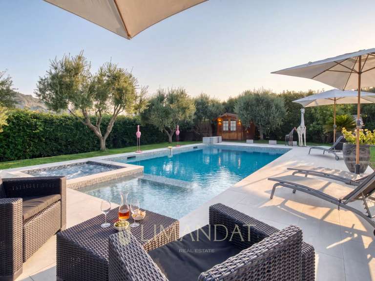 Maison La Colle-sur-Loup - 4 chambres - 162m²