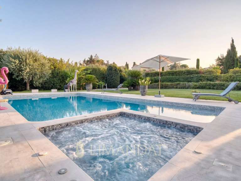 Maison La Colle-sur-Loup - 4 chambres - 162m²