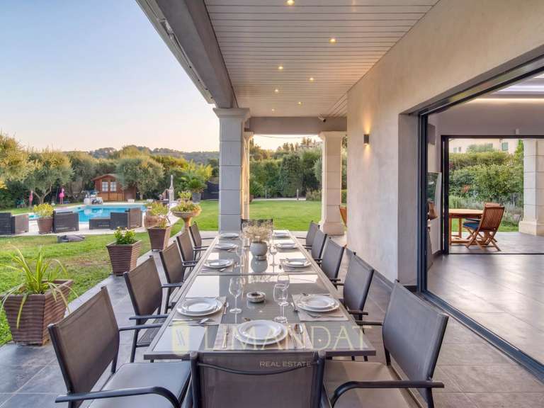 Maison La Colle-sur-Loup - 4 chambres - 162m²